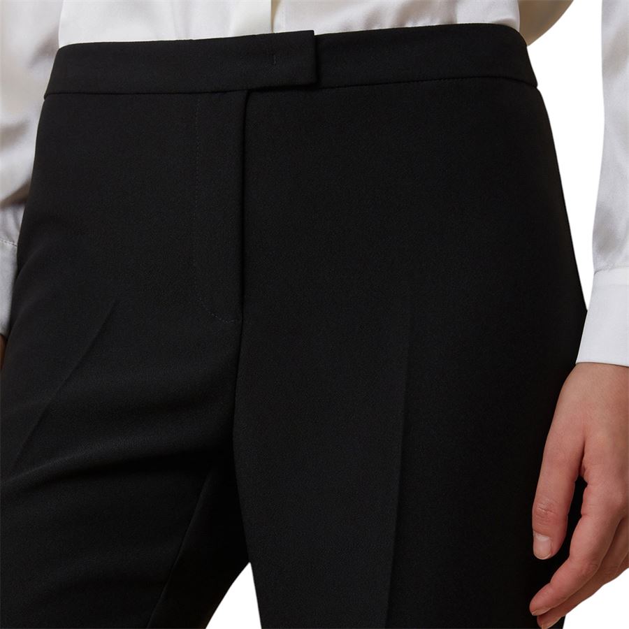 Monia Pantaloni slim in envers satin da donna Penny Black | 2511131112200007